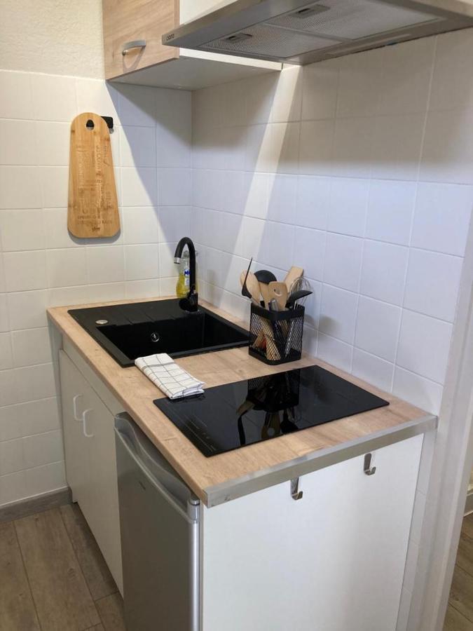 Appartement Calme Et Bien Situe 타르브 외부 사진
